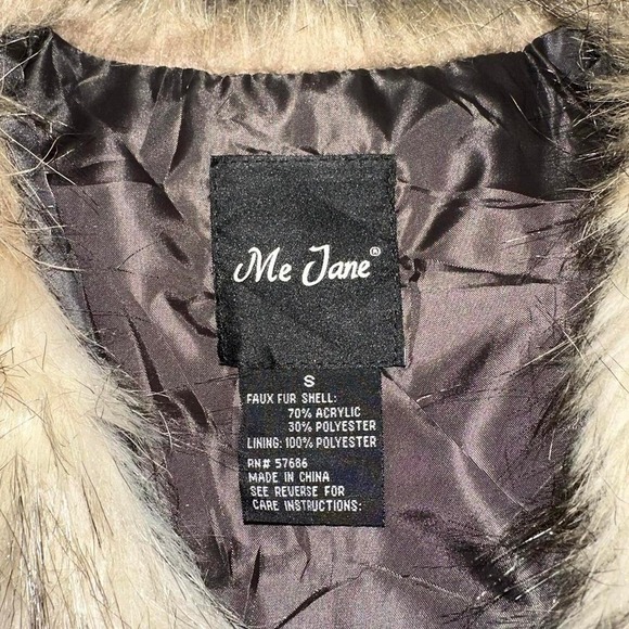 Me Jane Y2k Faux Fur Glam Striped Lined Cream and Brown Open Front Vest Size S - Picture 3 of 4